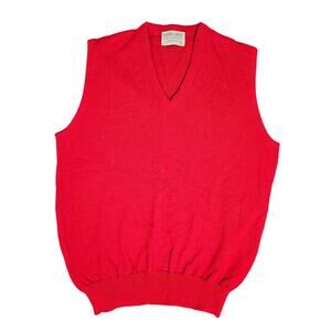 Vintage Royal Jeff Sweater Vest 100% Dupont Orlon Red USA Mens M V-Neck Knit